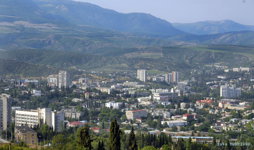 Алушта. (размер 265кБ)